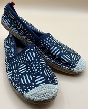 A Pair Of Sea Star Beach Wear Neoprene Water Shoes Navy Floral Print US9... - £26.69 GBP