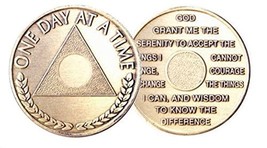 wendells Al-Anon Triangle One Day at A Time Medallion Serenity Prayer Pl... - £2.36 GBP