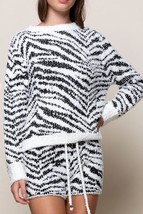 Pol Fuzzy Zebra Shorts Size M - $31.68