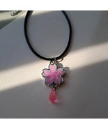 pendant necklace resin sakura - $16.46 CAD