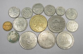15 Vintage Gambling Casino Tokens All Different C2293 - £17.96 GBP