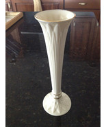 lenox vase with gold rim - £39.30 GBP