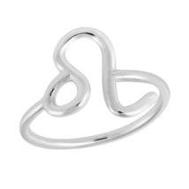 Astrological Zodiac Sign &#39;Leo&#39; Sterling Silver Band Ring-9 - £13.59 GBP
