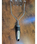 Farberware Stainless Steel 10-1/2&quot; Potato Masher w/Silver single hole ha... - $263.69 MXN