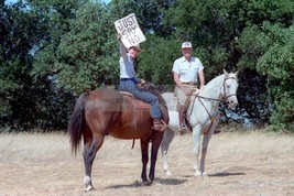 President Ronald Reagan And Nancy Riding Horses &quot;Just Say No&quot; Sign 4X6 Photo - £6.72 GBP