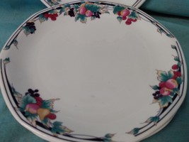 Vintage Royal Doulton Autumn&#39;s Glory Dinner Plate LS1086  1991 10.5in - £10.93 GBP