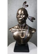 Large Tribal Native American Indian Warrior With Eagle Feather Bust Stat... - €214,45 EUR