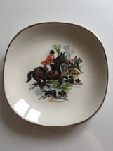 WEATHERBY HANLEY ROYAL FALCONWARE DISH - THE HUNT - $4.97