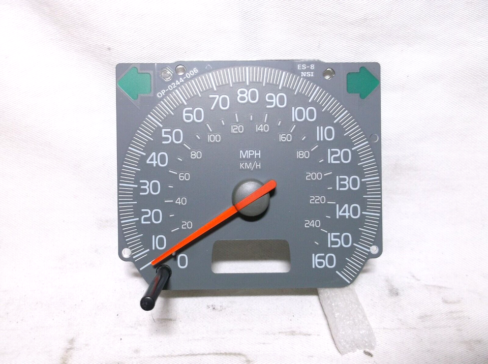 01-02 VOLVO S40/V40  SPEEDOMETER/SPEED  GAUGE - $4.20