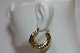 Fine 14K Yellow Gold Round Graduated Fluted Hoop Earrings 26mm Diameter 3.5 gram - £139.70 GBP