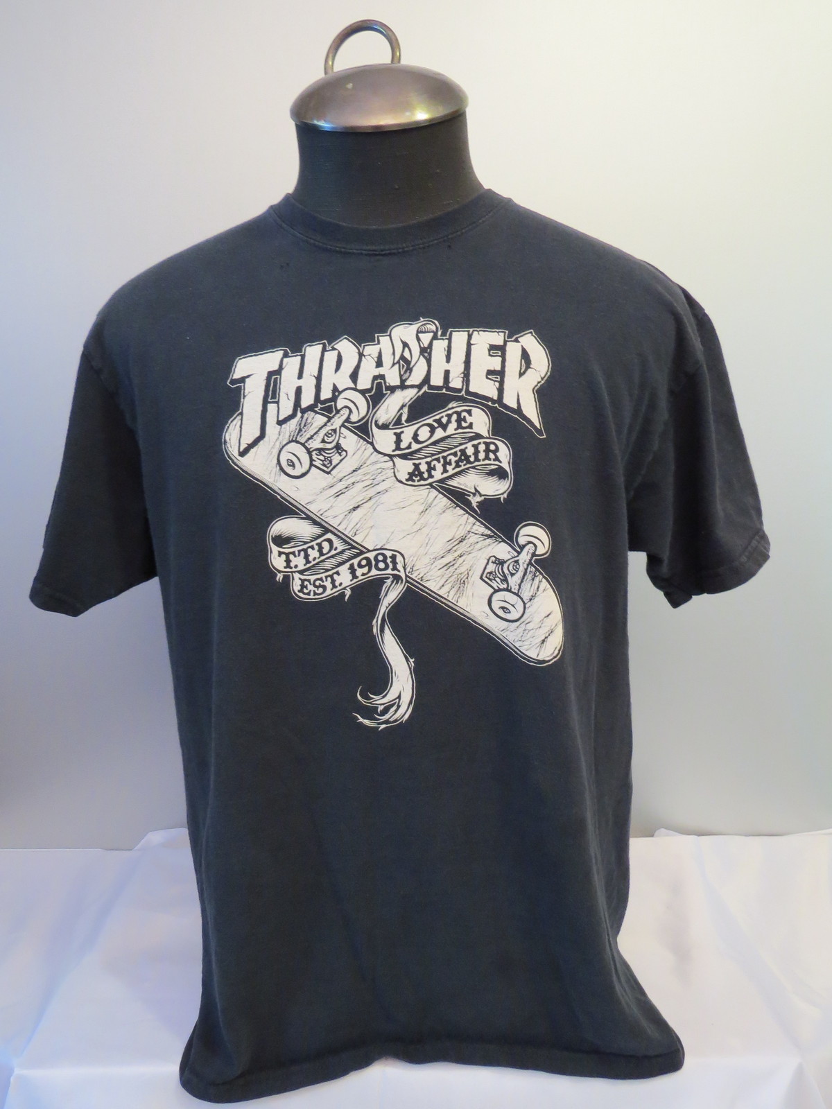 Thrasher Skateboard Shirt - Love Affiar Since 1981 Graphic - Men's Large - $35.00