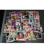 Sports Cards / Trading Cards - 60 Assorted Card Lot 3 - $285.59 MXN