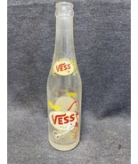 OLD VESS SODA BEVERAGE BOTTLE - VERY RARE 3 COLOR ACL LABEL - 10 OZ - £12.32 GBP