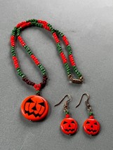 Demi Lot of Green Orange &amp; Cranberry Bead w Plastic Pumpkin Jack O Lantern - £11.87 GBP