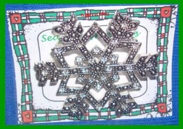 Christmas PIN #0179 Snowflake Marcasite &amp; Crystals Silvertone Holiday Brooch VGC - £39.38 GBP