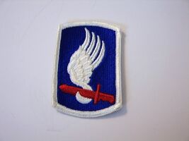 173rd AIRBORNE BRIGADE PATCH FROM BOX DATED 1966 VIETNAM WAR ERA NOS - €3,24 EUR