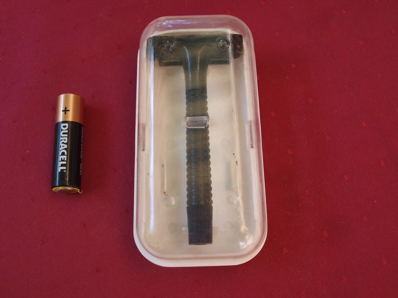 Vintage Soviet Russian Ussr Safety Razor ELEGANT In Original Box - $11.42