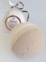 Oatmeal BATH BOMB ~ All Natural Handmade for Dry &amp; Itchy Skin - £11.96 GBP
