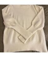 Adora Women&#39;s White Jumper - $540.19 MXN