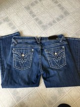 Vigoss The New York Capri Jeans Size 7/8  Button back Tabs Pockets White... - $27.76