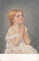 YOUNG GIRL IN GOWN SAYING PRAYERS-ARTIST POSTCARD 1918 - £7.56 GBP