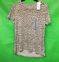 Women&#39;s Animal Print Camel Short Sleeve Graphic T-Shirt Zoe+Liv (Juniors... - $8.99