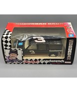 VINTAGE 1992 Dale Earnhardt Goodwrech Racing GM Chevy Suburban 1:25 Diec... - £8.88 GBP