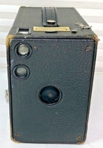 VINTAGE EASTMAN KODAK TARGET BROWNIE SIX 16 NO. 2A MODEL C CAMERA - $28.59