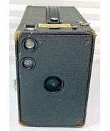 VINTAGE EASTMAN KODAK TARGET BROWNIE SIX 16 NO. 2A MODEL C CAMERA - $532.91 MXN