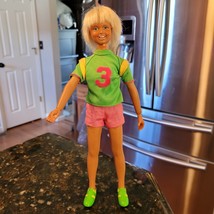Vintage Kenner Dusty &quot;The Softball Champion&quot; 11 1/2&quot; Doll #2832 - $35.96