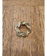 Vintage Circular Wavy Leaves Brooch Pin Pinback Gold Tone, 1.5&#39;&#39; - $27.34 CAD