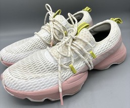 Sorel  Kinetic Impact White Pink Lace Up Women’s Sneakers 8 - $455.17 MXN