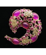 Estate Pink Rhinestones Fuschia Oval Cabochons 3D Floral Brooch Gold ton... - $57.35 CAD