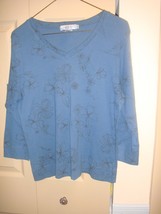 FRESH PRODUCE Top M Storm V-Neck Top With Brown Etched Flowers - $16.79