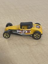 Vintage Hot Wheels Track T Diecast Car 1:64 Scale KG JD - $9.89