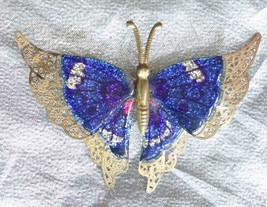 Glitter Purple Enamel Gold-tone Filigree Butterfly Brooch 1970s vintage 3&quot; - £10.19 GBP