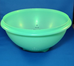 Tupperware #339-3 Green Footed Colander Strainer Star Pattern Vintage USA - $8.99