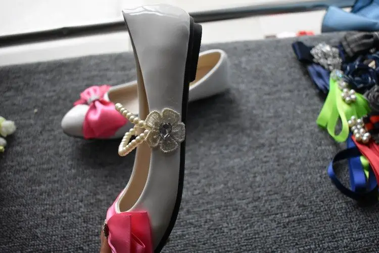 Rose red dark pink bow bowtie flats shoes for woman handmade beading string bead - £147.27 GBP