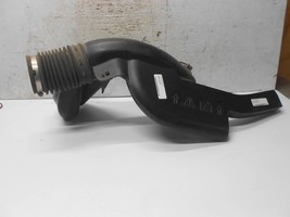 2002-2006 GMC YUKON DENALI 6.0L AIR INTAKE TUBE RESONATOR 15060999 - $79.99