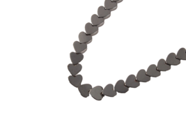 Vintage Hemetite Choker Necklace 16 Inches Heart Shaped Beads - £8.89 GBP