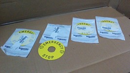 (NEW) (4) SCHNEIDER ELECT. ZBY8330 ROUND EMERG. STOP LEGEND PLATES /(90m... - $9.02 CAD