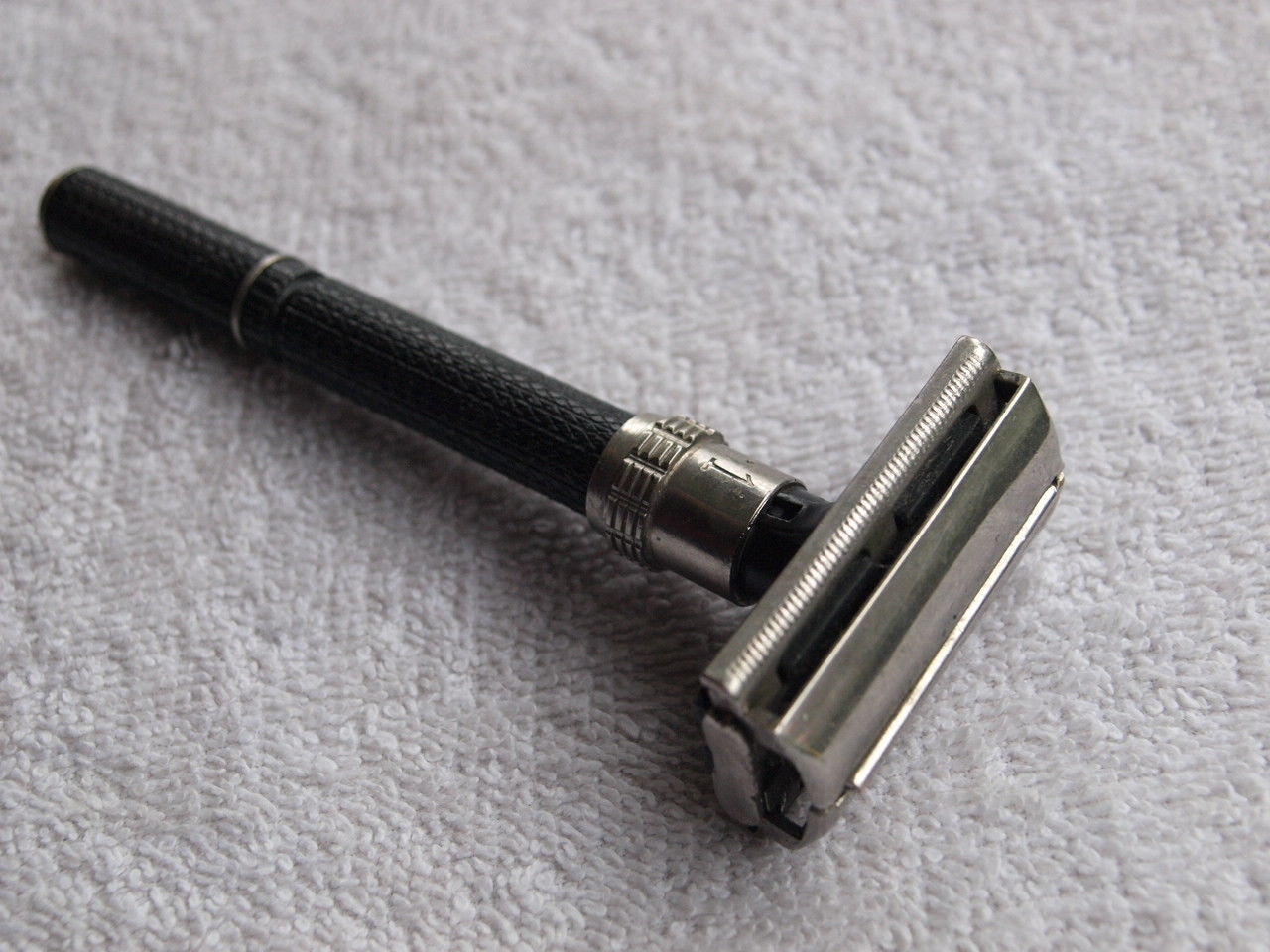 Vintage Soviet Russian Ussr Safety Razor RUBIN Gillette Clone #2 - $18.85