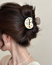 Paint palette hair claw - $11.88
