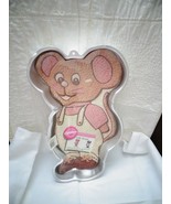 Wilton Little Mouse Cake Pan (2105-2380) - $26,023.82 MXN