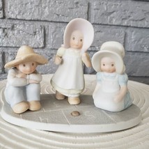 Circle Of Friends By Masterpiece &quot;Hopscotch&quot; Homco Figurine 1992 - £5.93 GBP