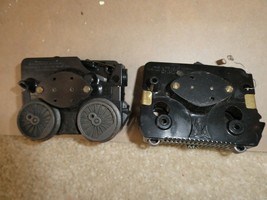 Lot of 2 Vintage O Scale Lionel Locomotive Motor Units with Parts for TLC - £17.05 GBP