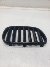 Passenger Grille Upper Bumper Mounted Fits 07-10 BMW X3 430533 - £45.89 GBP