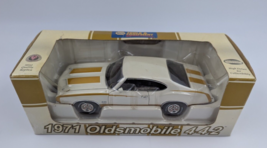 1971 OLDSMOBILE 442 Hardtop CROWN PREMIUMS 2007 1:24 Diecast NAPA AUTO P... - $90.91