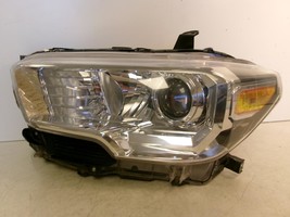 2016 - 2023 Toyota Tacoma Driver Lh Halogen Headlight W/o Led Black Trim OEM - £65.81 GBP