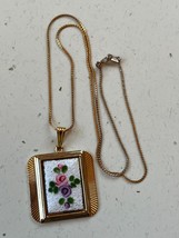 Vintage Thin Goldtone Chain w White Pink &amp; Purple Floral Enamel Rectangl... - £7.31 GBP